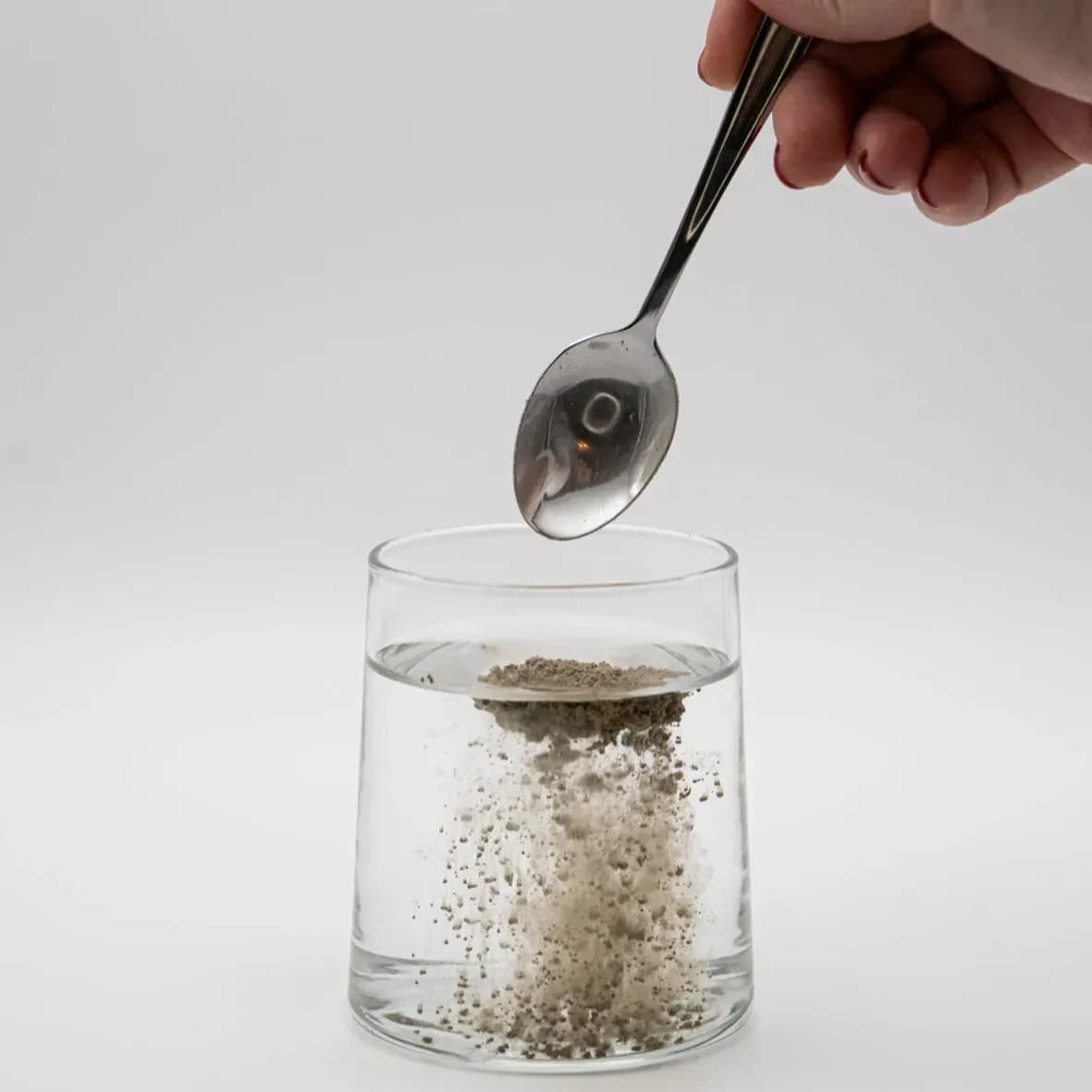 Natürliche Heilerde-Produkte für Magen und Darm